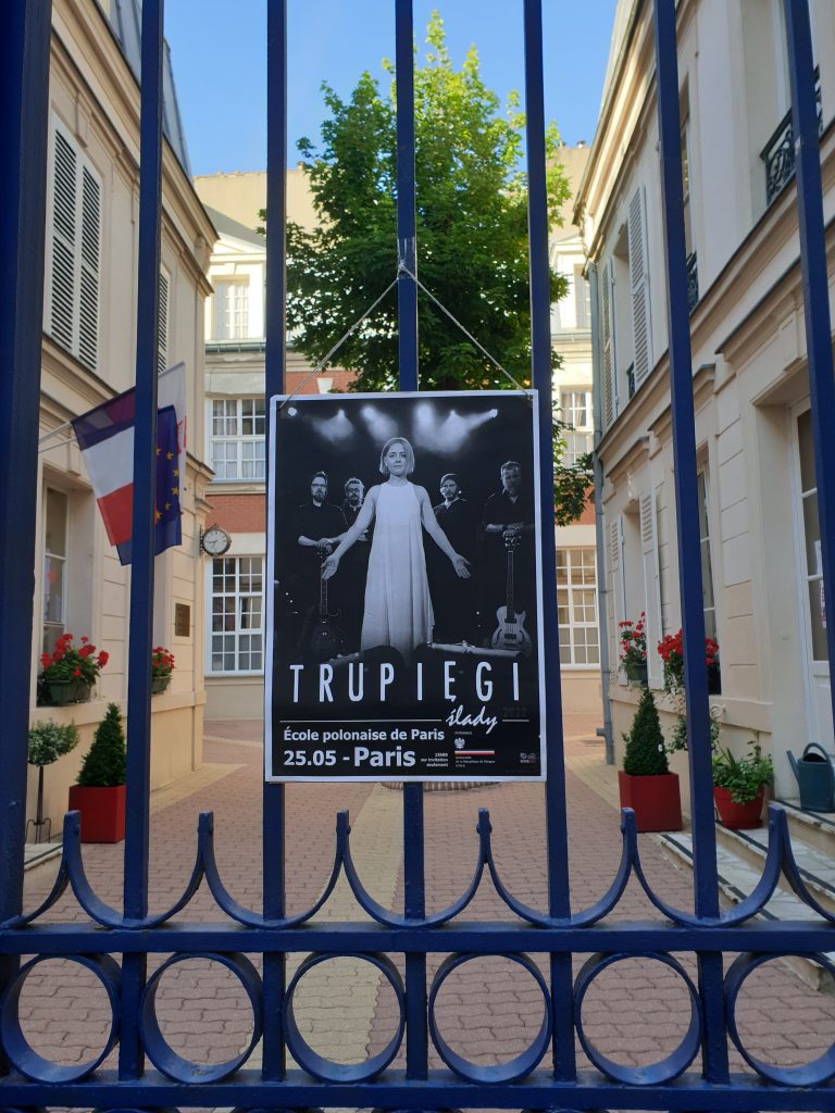 Występ zespołu „Trupięgi”